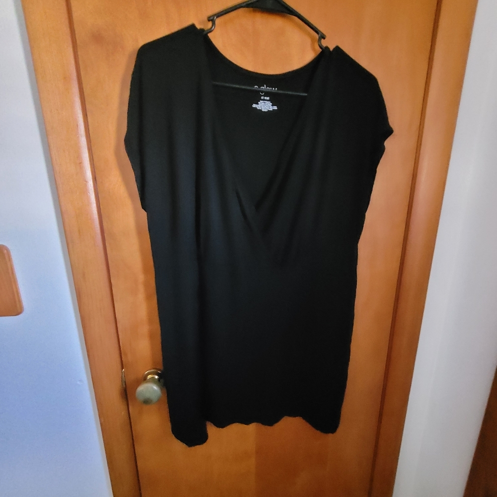 A:Glow Black Maternity Top